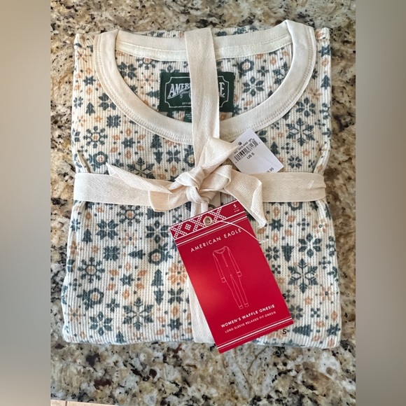 American Eagle Outfitters Other - American Eagle Women's One Piece Thermal Snowflake Ivory Pajamas NWT